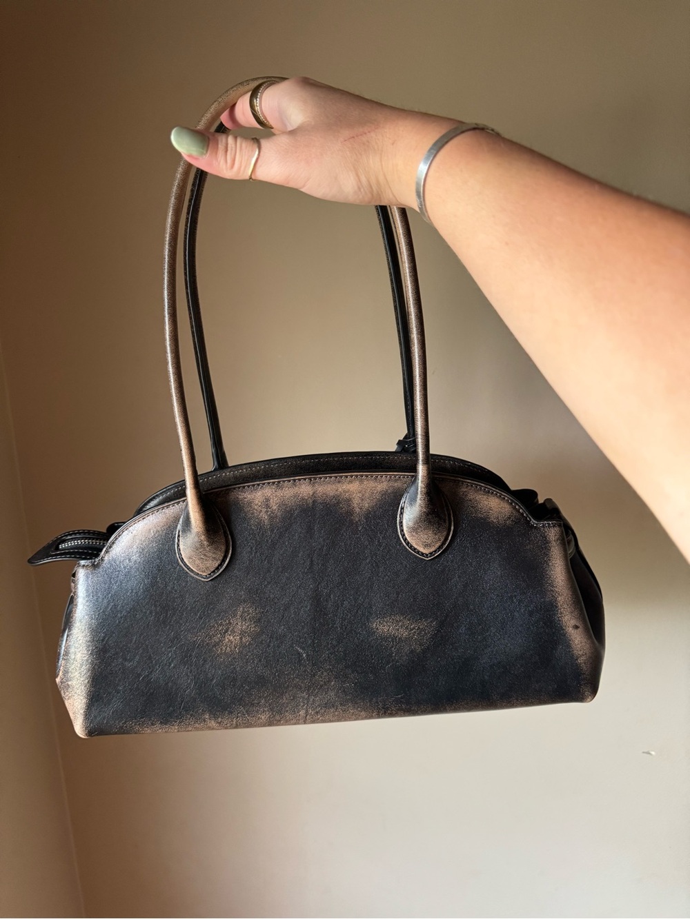 Coach loved leather empire 34 - Picture 2 of 7